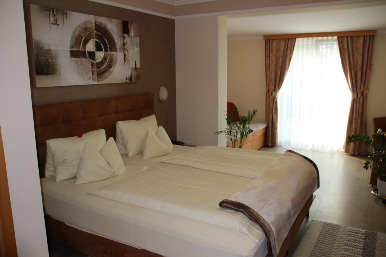 Hotel Lang Лейбниц Экстерьер фото